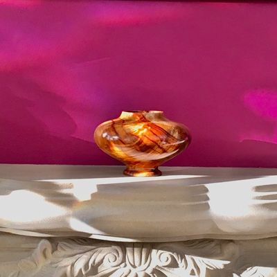 Camphor wood vase IMG_3558.jpg