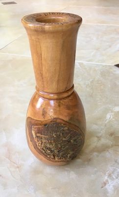 Live-edge Cherry vase