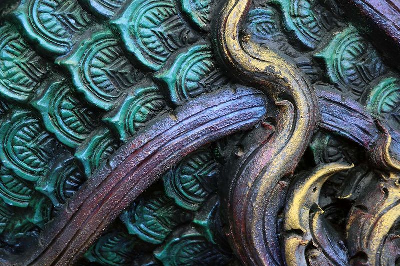 Wat Rong Seau Ten (Blue Temple)