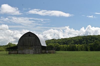 Barn Shot Outside Marshall