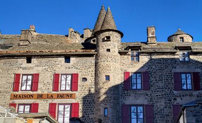 125 Vacances dans le Cantal - 204DB8~1 optimise Pbase.jpg