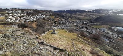 239 Vacances dans le Cantal - 205149~1 optimise Pbase.jpg