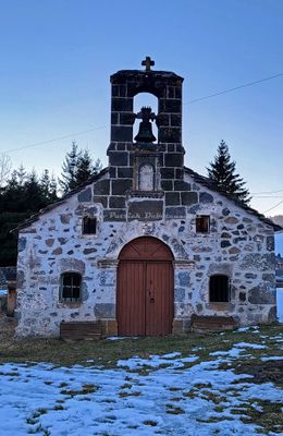 305 Vacances dans le Cantal - 209E1C~1 optimise Pbase.jpg