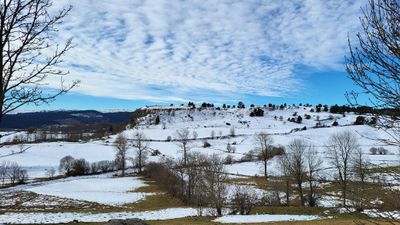 318 Vacances dans le Cantal - 207600~1 optimise Pbase.jpg