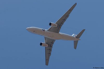 Airbus A330-243