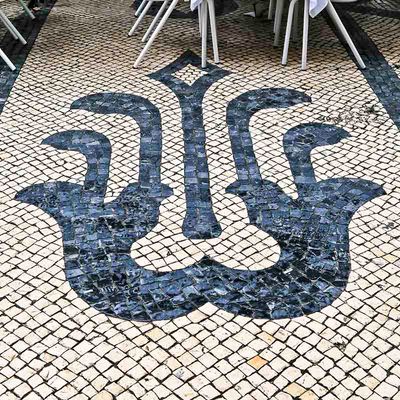 Tiles on Rua Augusta