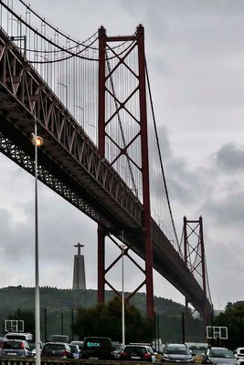 25 April Bridge