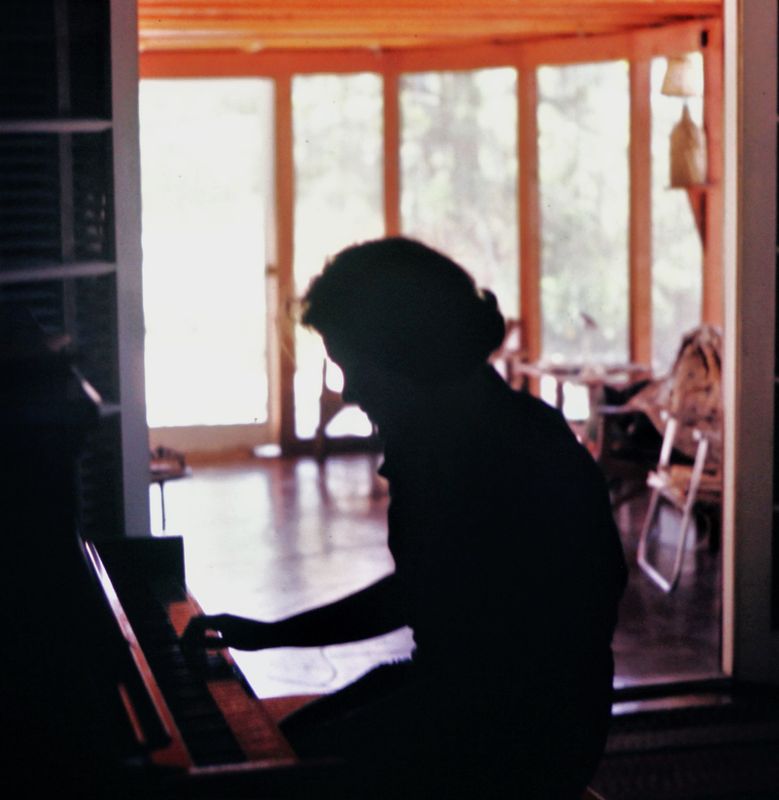 At the Piano on Claudia Dr.  San Jose. age 19.JPG