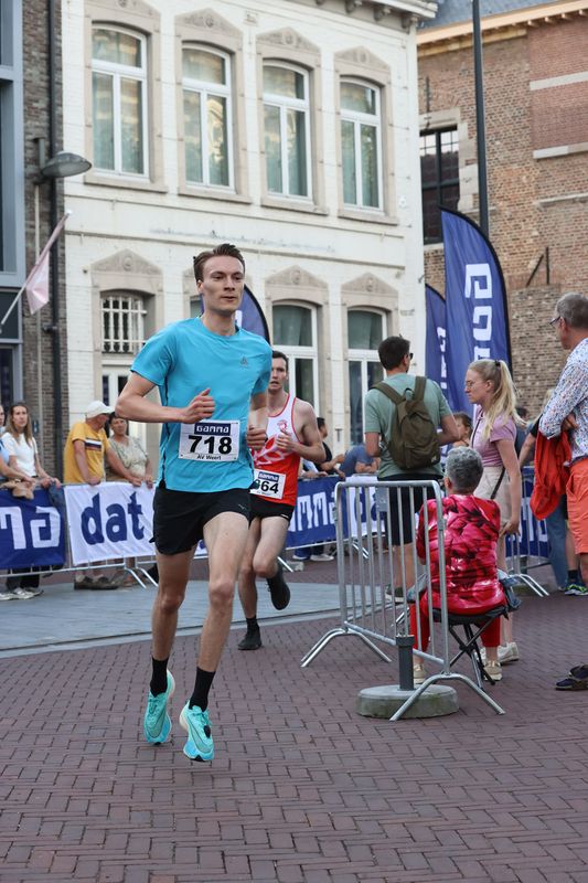 singelloop 20250366.jpg