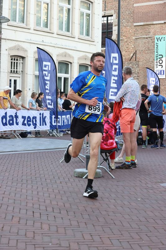 singelloop 20250382.jpg