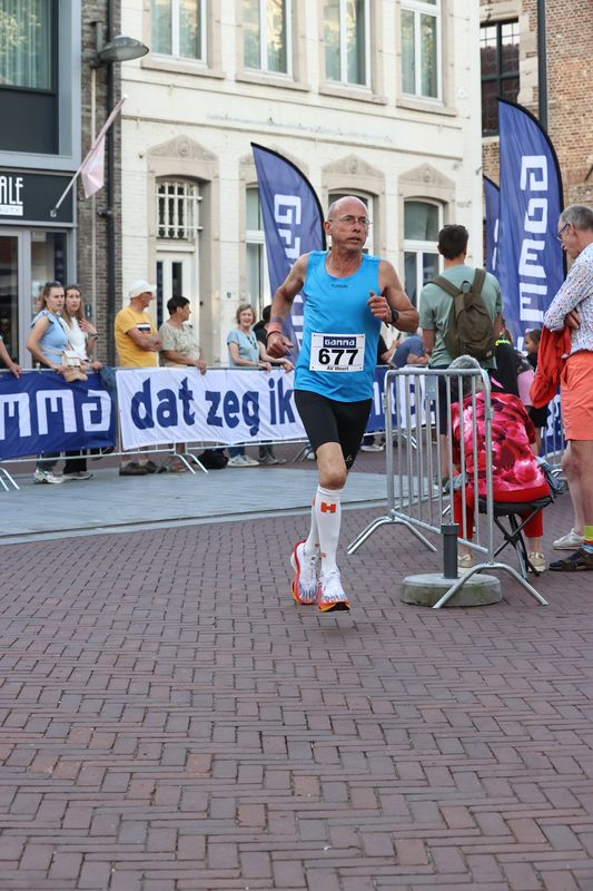 singelloop 20250391.jpg