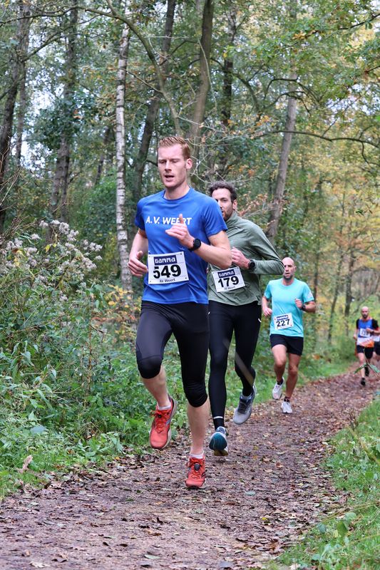 CROSS WEERT 26-10-20250084.jpg