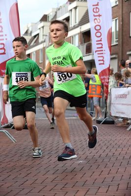 1 km 2013-14