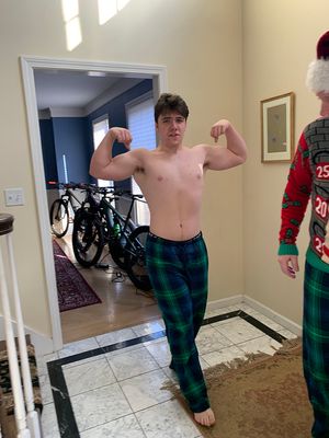 gavinflex-xmas22.jpg