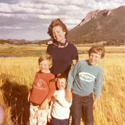 momkids70s.jpg