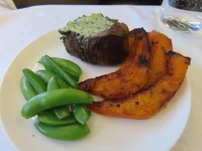 Qantas Sydney to Jakarta in business class