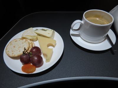 Qantas Jakarta to Melbourne business class