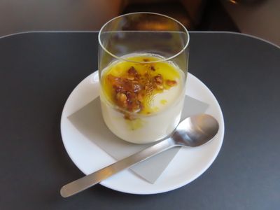Qantas Melbourne to Jakarta in business class
