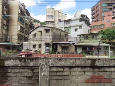 view from Taipei to Keelung train