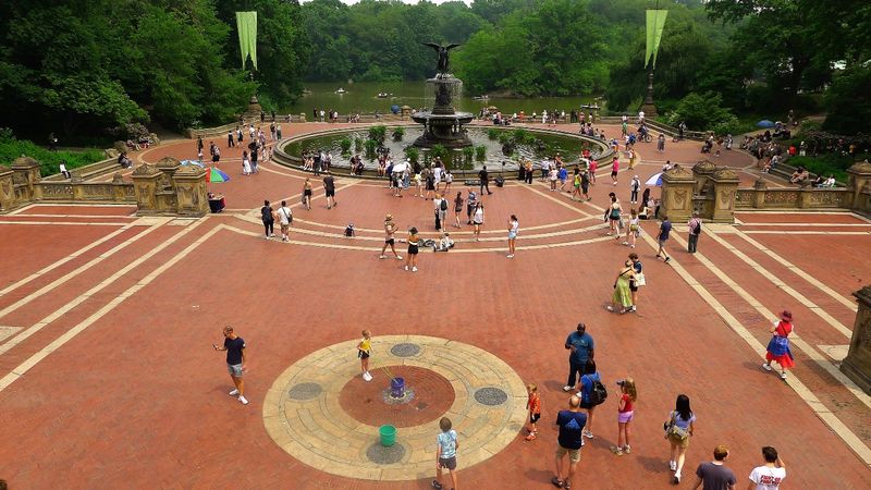  Bethesda Fountain, Central park