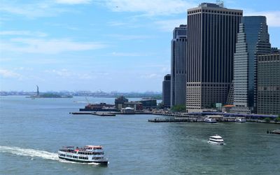 Hudson River view from Brooklyn bridge