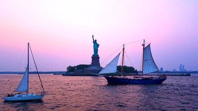 Statue of Liberty at sunset.jpg