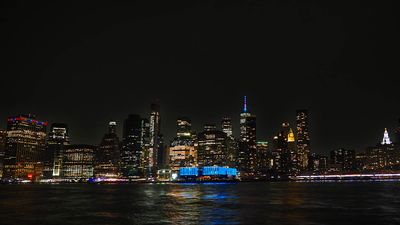 New York City Lights from Brooklyn Bridge Park