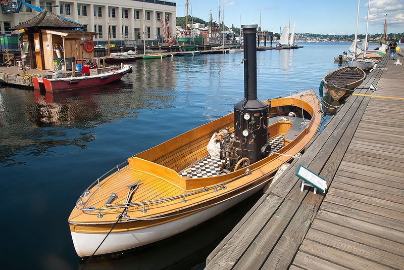 The Center for Wooden Boats / Lake Union Park