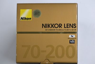 Nikon 70-200mm f/2.8E FL ED VR AF-S lens