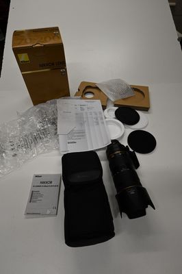 Nikon 70-200mm f/2.8E FL ED VR AF-S lens