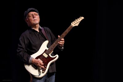 Phil Keaggy