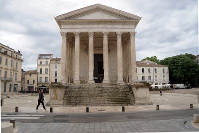 0062_DSC2557Maison-Carree.jpg