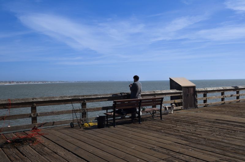 Quiet pier day