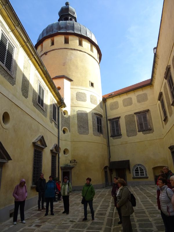 CZ - Grabstein castle 10/2023