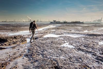 Aan de rand met de Westerschelde