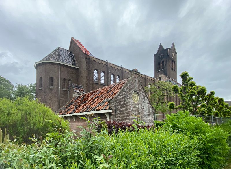 Onze Lieve Vrouw Geboortekerk - De Goede Herder. Hoogmade