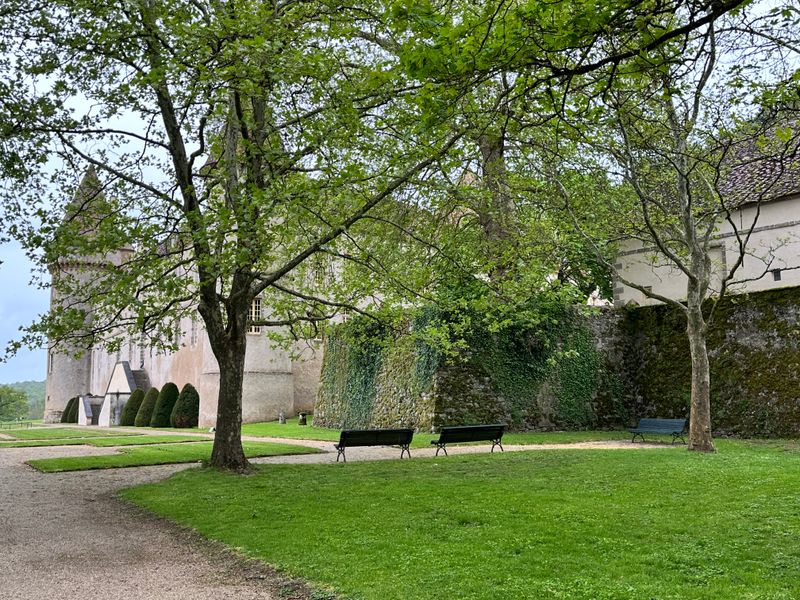 Le Château de Bazoches du Morvan