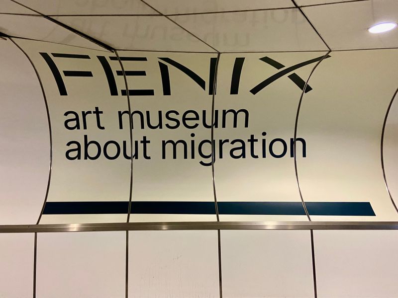 FENIX.   The Family of Migrants