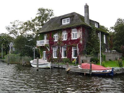 Villa aan de Leede