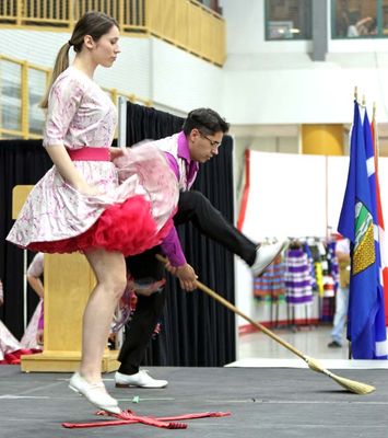 Metis Spring Festival