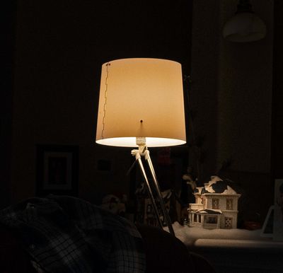 House under light(1/2/23)