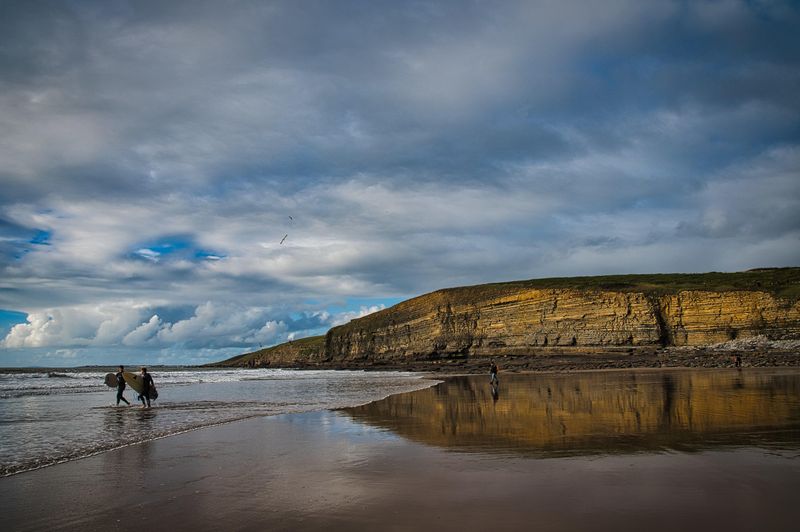 Surfers
