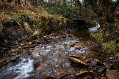 Footbridge over the Afon Dar.