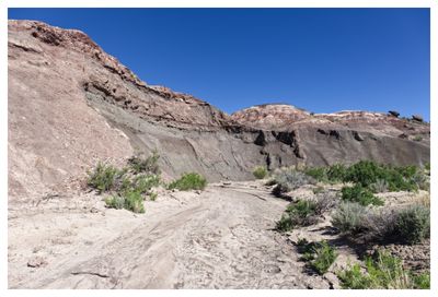 No trail - just follow the landforms (and memorize the path behind you)