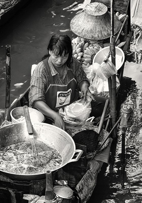 LADY-BOAT-13.jpg