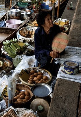 LADY-BOAT-14.jpg