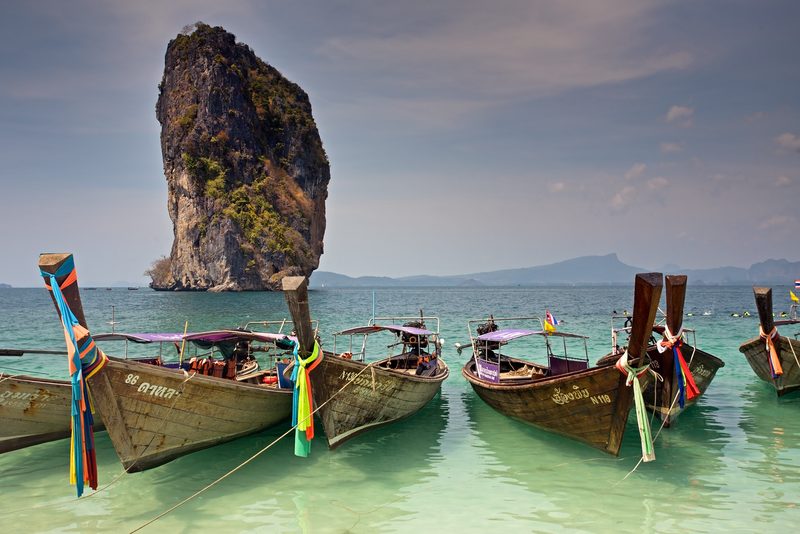 Poda Island: Long-tail Boats / Limestone Cliff