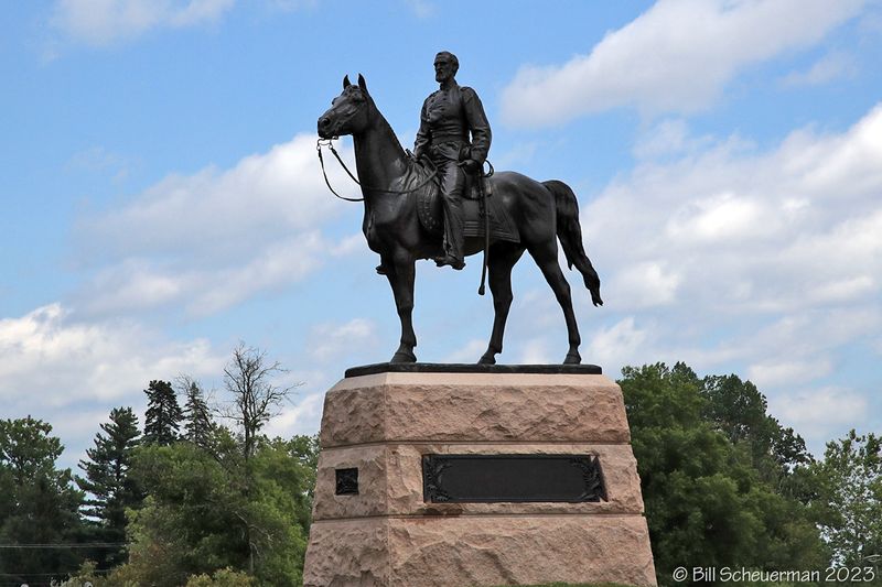 Gen. George Meade statue Gettysburg