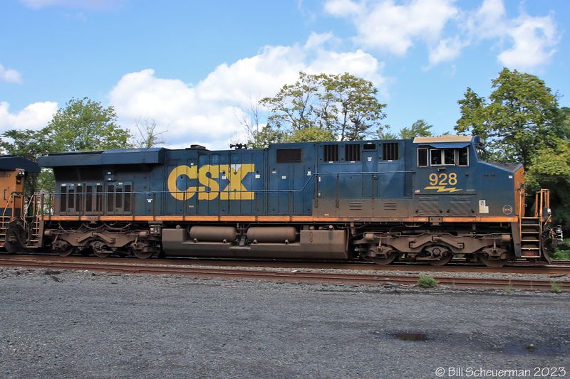 CSX 928