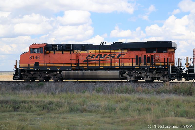 BNSF 8146